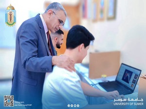 رئيس جامعة سومر خلال تفقده سير الامتحانات النهائية لطلبة كلية الطب
